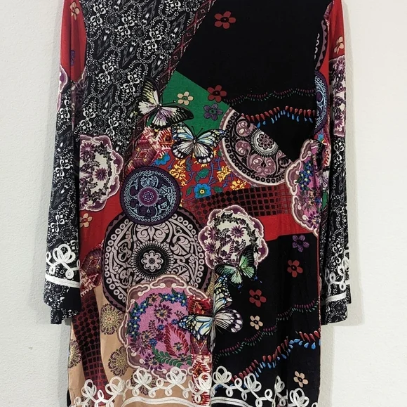 V Cristina Women's LS Embroidered Floral V Neck Top Black - Picture 5 of 8